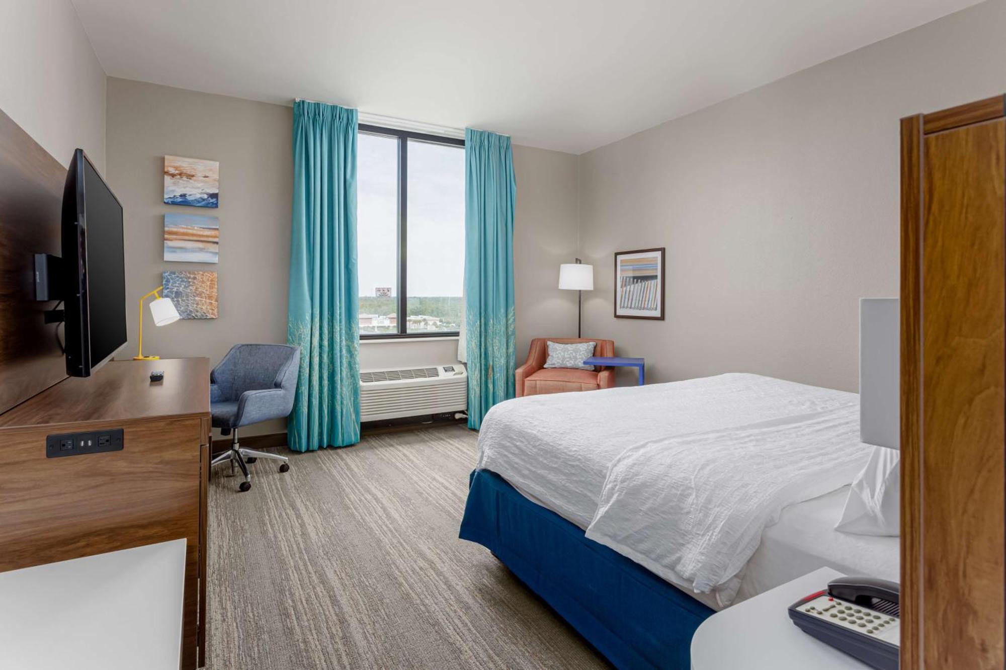 Hampton Inn & Suites - Orange Beach Exterior photo